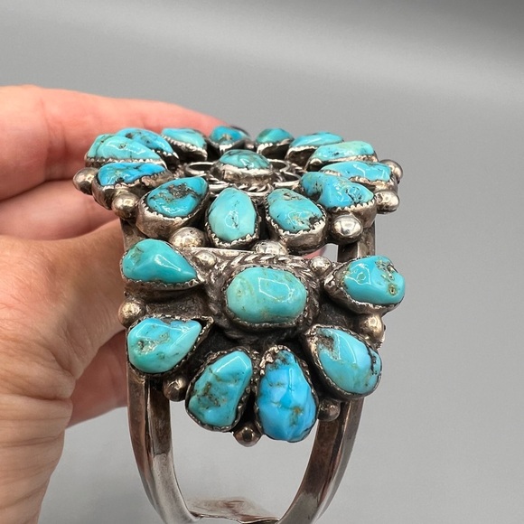 😍 Vintage Navajo Turquoise and Silver Cluster Bracelet Cuff by Lee Charley. - Picture 6 of 10